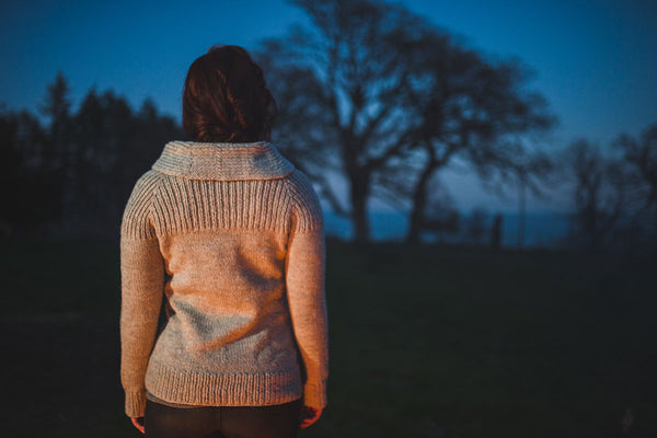 Load image into Gallery viewer, Fireside Pullover