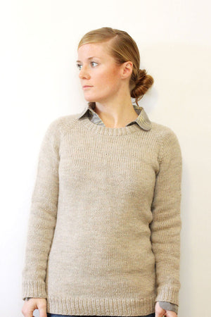 Ladies Classic Raglan Pullover