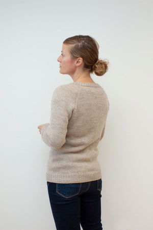 Ladies Classic Raglan Pullover