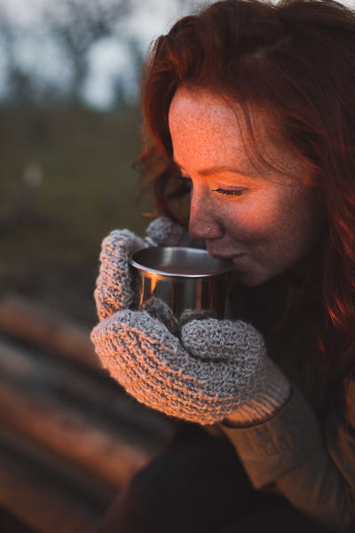 Load image into Gallery viewer, Woodstack Mittens